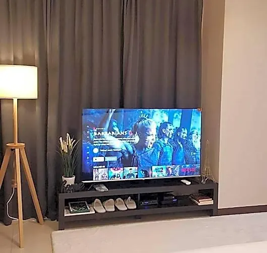 101 Newport Blvd C2 4f By Rechelle Nunag Отель 5*